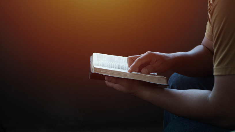 Descubra cómo los principios cristianos inspiran acciones que promueven el bien común, presentado por Jose Eduardo De Oliveira e Silva.