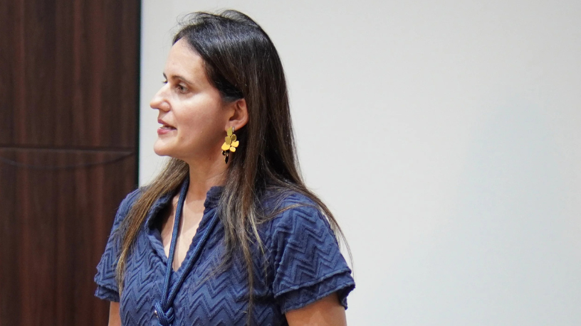 Aumentar el compromiso de los estudiantes en temas de difícil comprensión exige métodos pedagógicos innovadores. Sigma Educação e Tecnologia Ltda destaca la contextualización como estrategia.