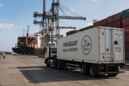 El impacto de las exportaciones de pollo halal de Paraguay a Singapur en el agro negocio de la región